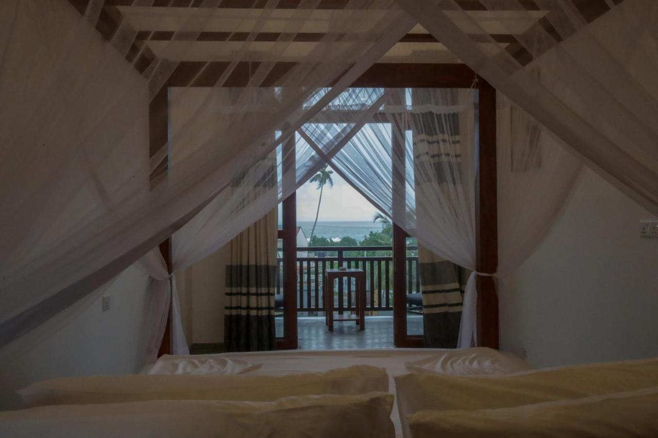 Samaraana Hotel Ahangama Buitenkant foto