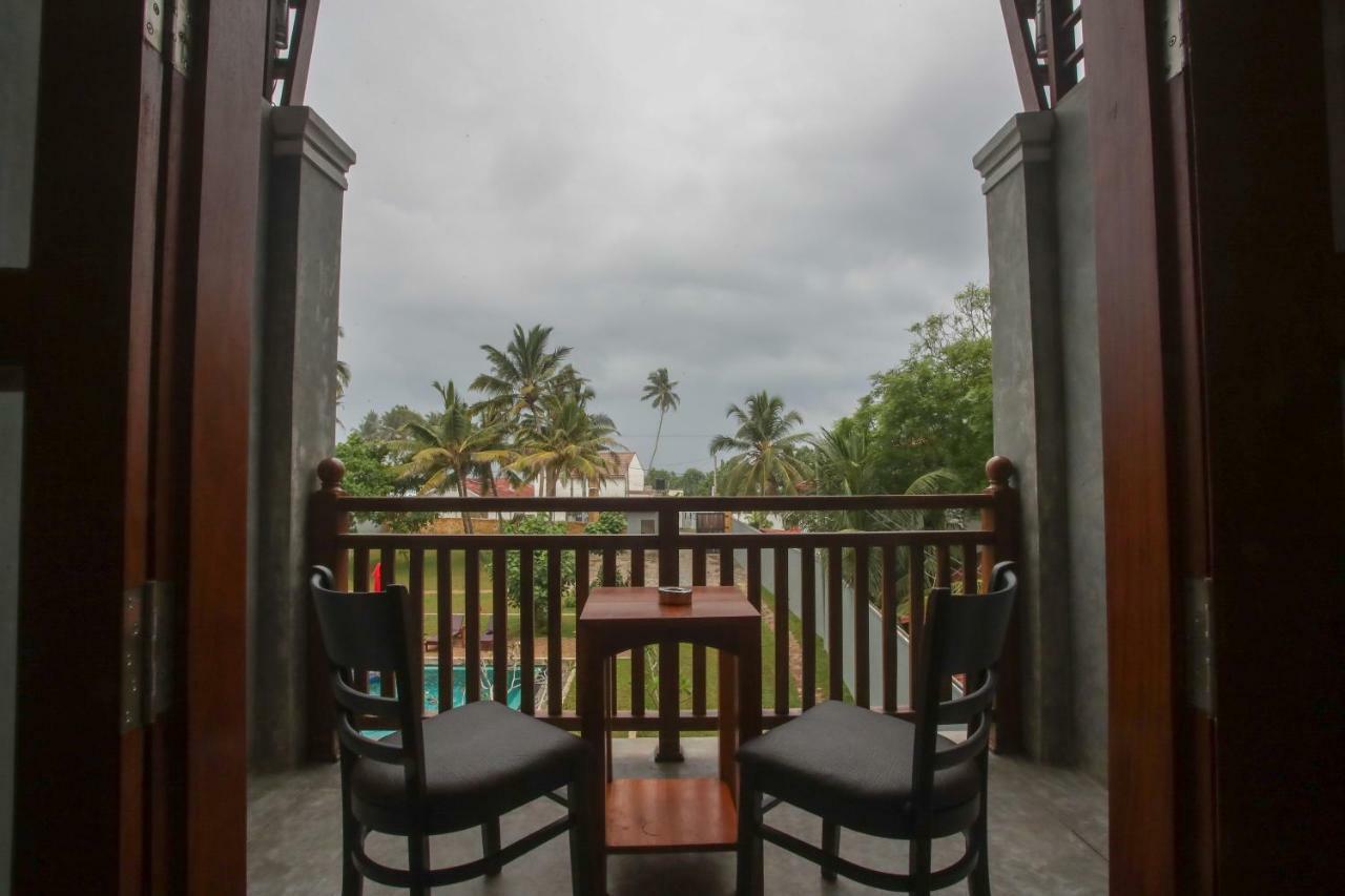 Samaraana Hotel Ahangama Buitenkant foto